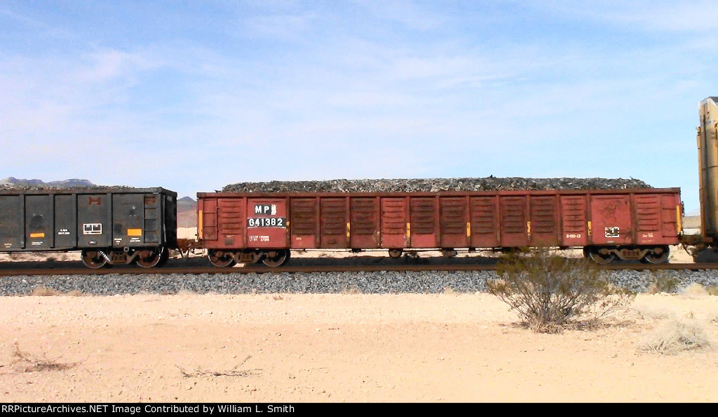 EB Manifest Frt at Erie NV W-Pshr -45